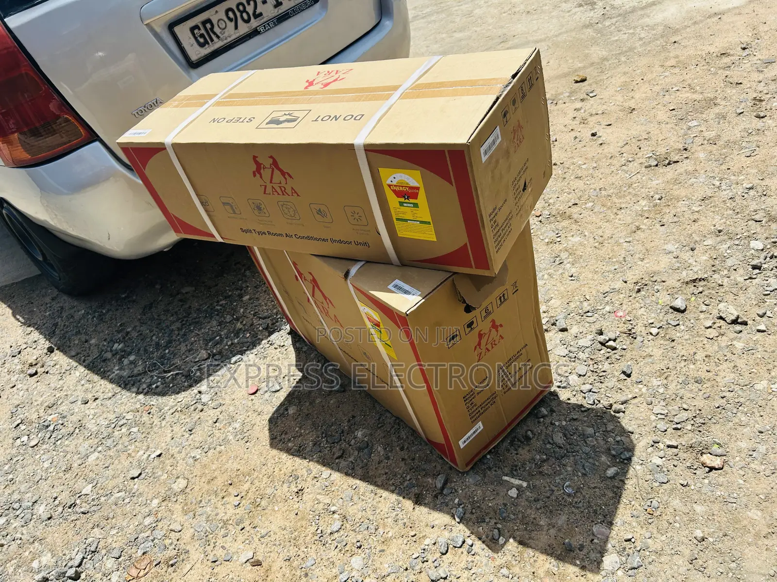 High Quality Zara 1.5hp Split R410 Gas White