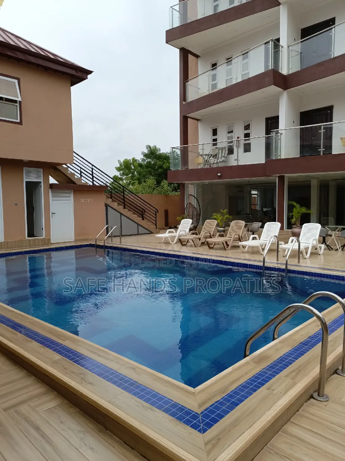 2bdrm Apartment in Lake Side Estate for rent