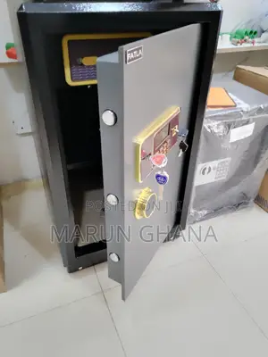 3d 820 Fireproof Safe Locker - 110 Kg