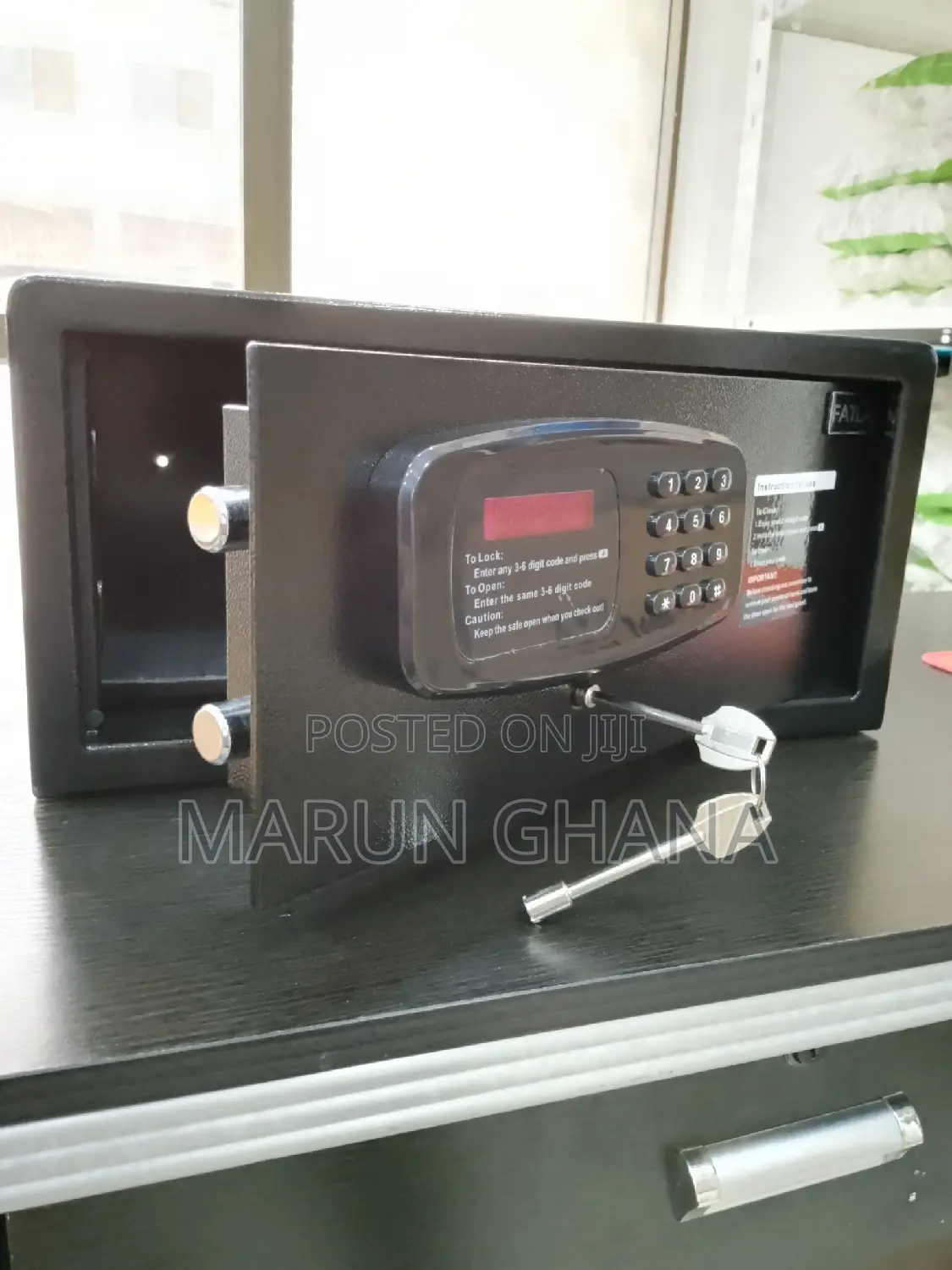 FATLA Safes Product -e-2042a (Hotel Safe With Digital Lock)