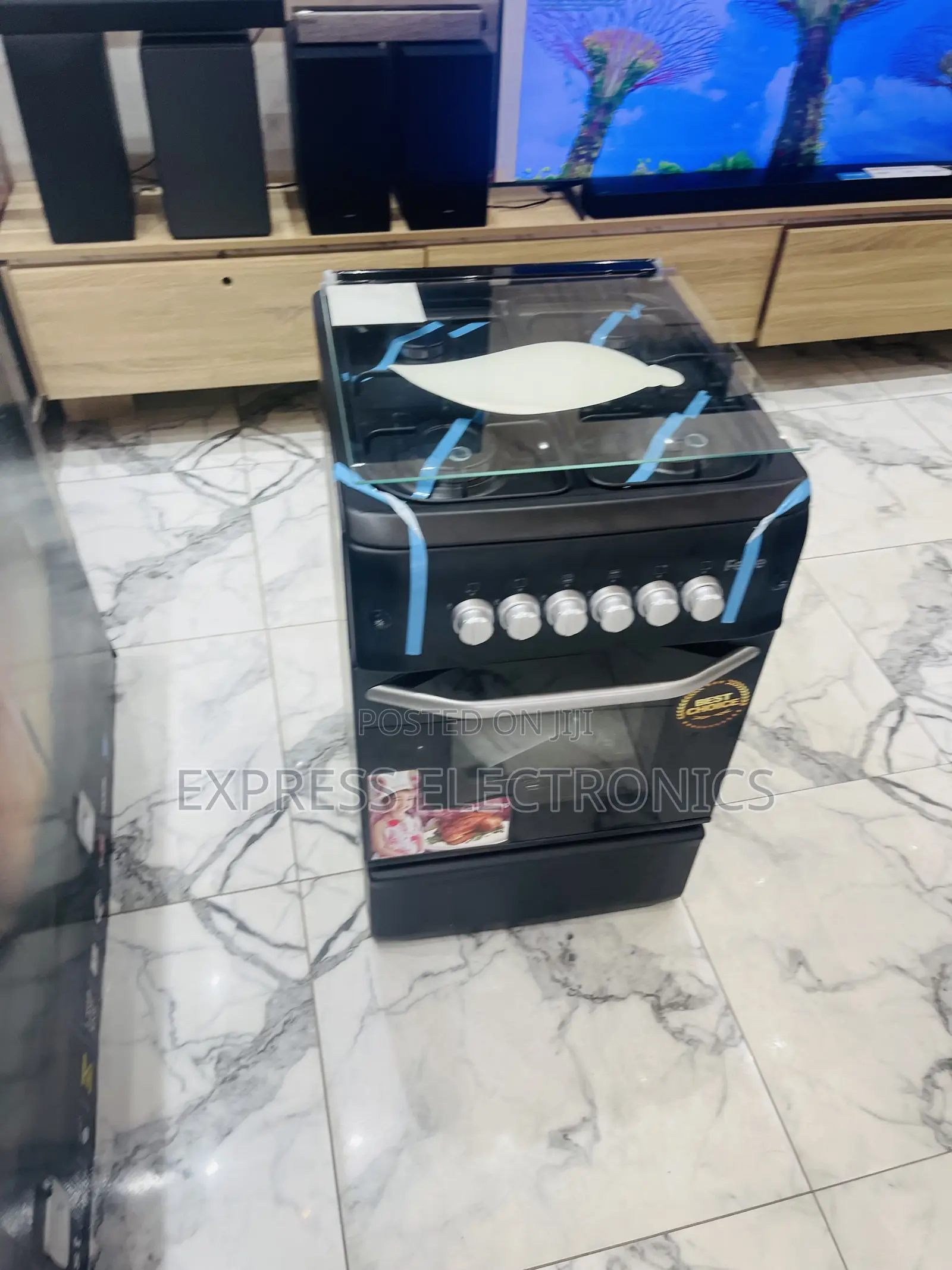 50-55 4burner Gas Oven Grill Ferre Black 