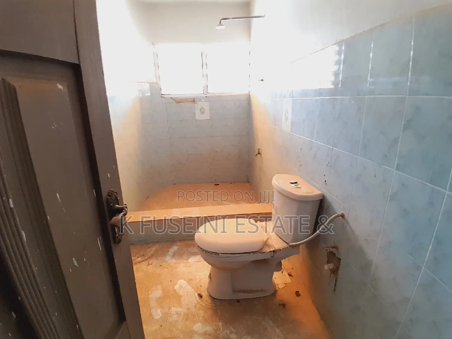 8bdrm House in K Fuseini Estate, Kumasi Metropolitan for sale