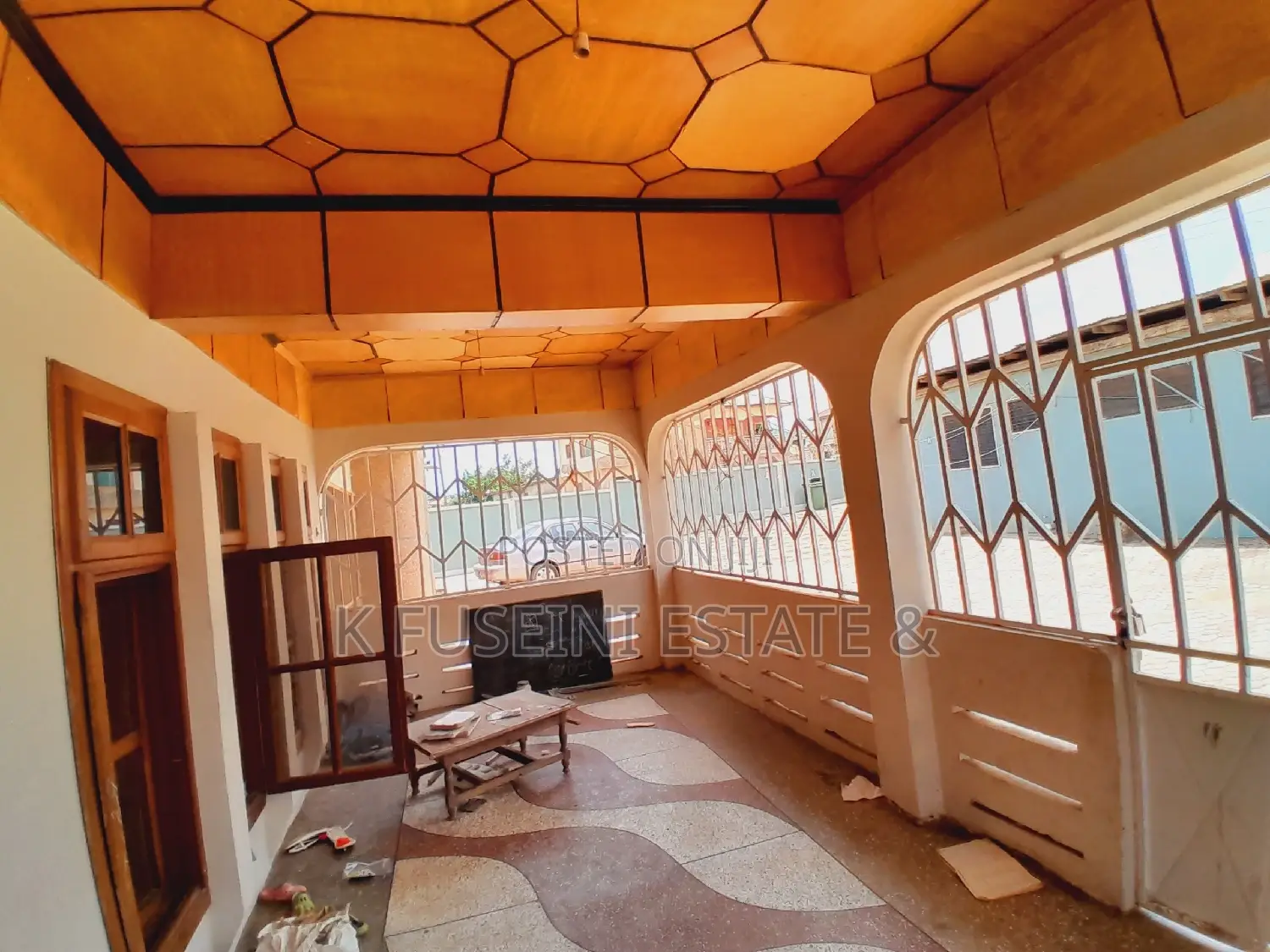 8bdrm House in K Fuseini Estate, Kumasi Metropolitan for sale