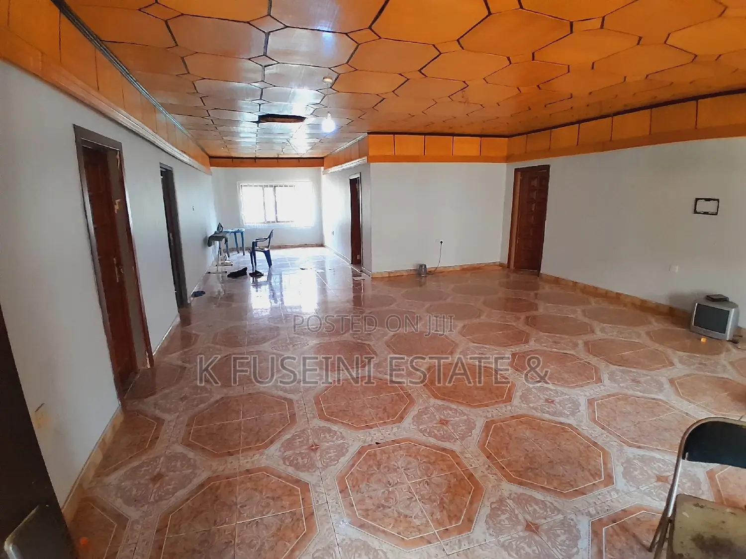 8bdrm House in K Fuseini Estate, Kumasi Metropolitan for sale