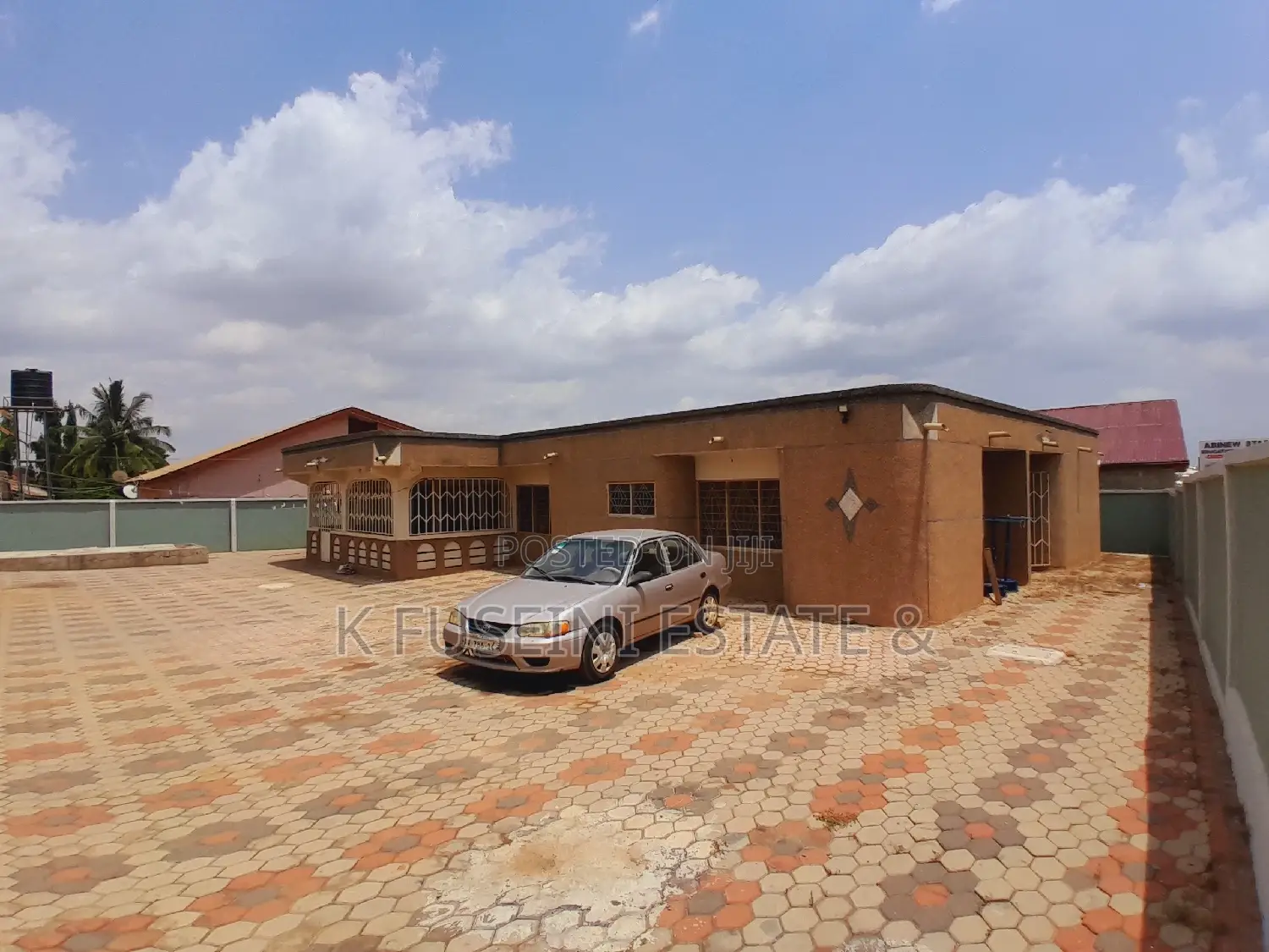 8bdrm House in K Fuseini Estate, Kumasi Metropolitan for sale