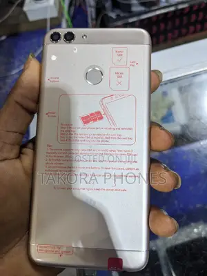 Huawei P Smart Dual SIM 64 GB Gold
