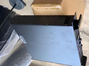 Max MX4000 Amplifier