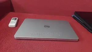 Laptop Dell Inspiron 17 5749 8GB Intel Core I7 SSD 500GB