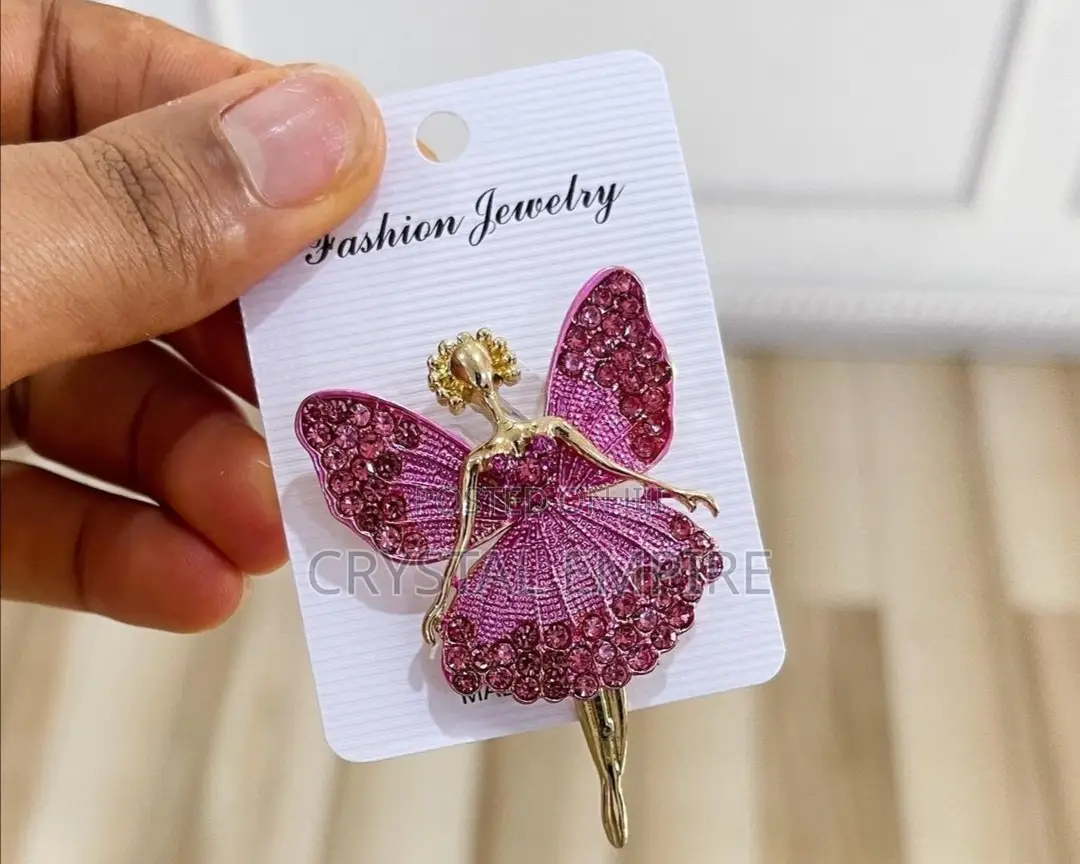 Fashion Brooches
