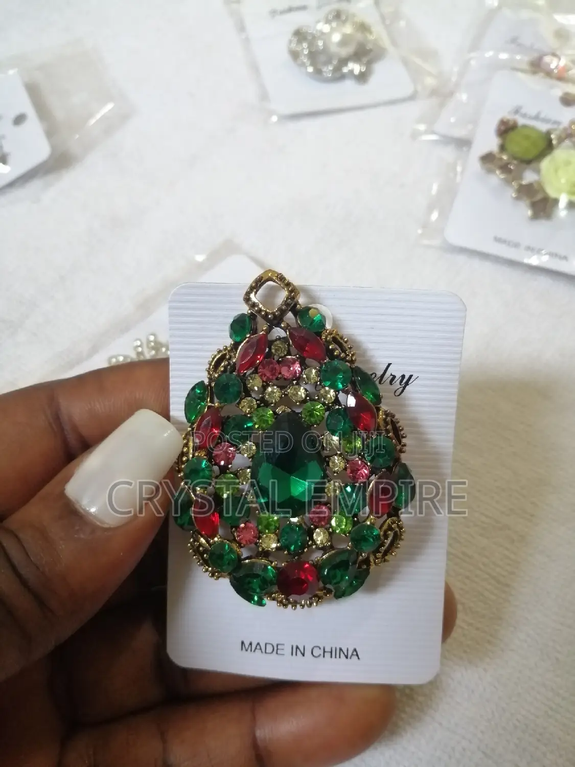 Fashion Brooches