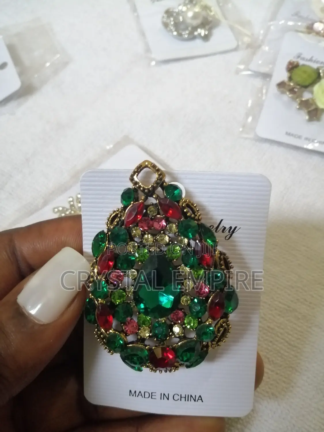 Fashion Brooches