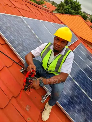 Solar Installation and Servicing