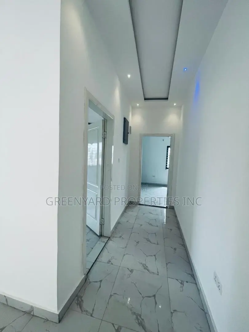 4bdrm Townhouse / Terrace in East Legon Hills for rent