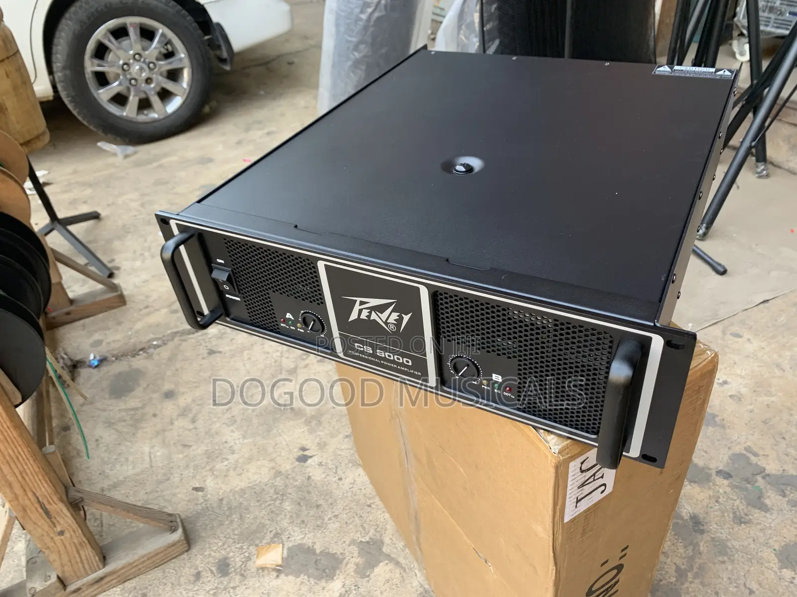 Peavey Cs8000 Professional Power Amplifier