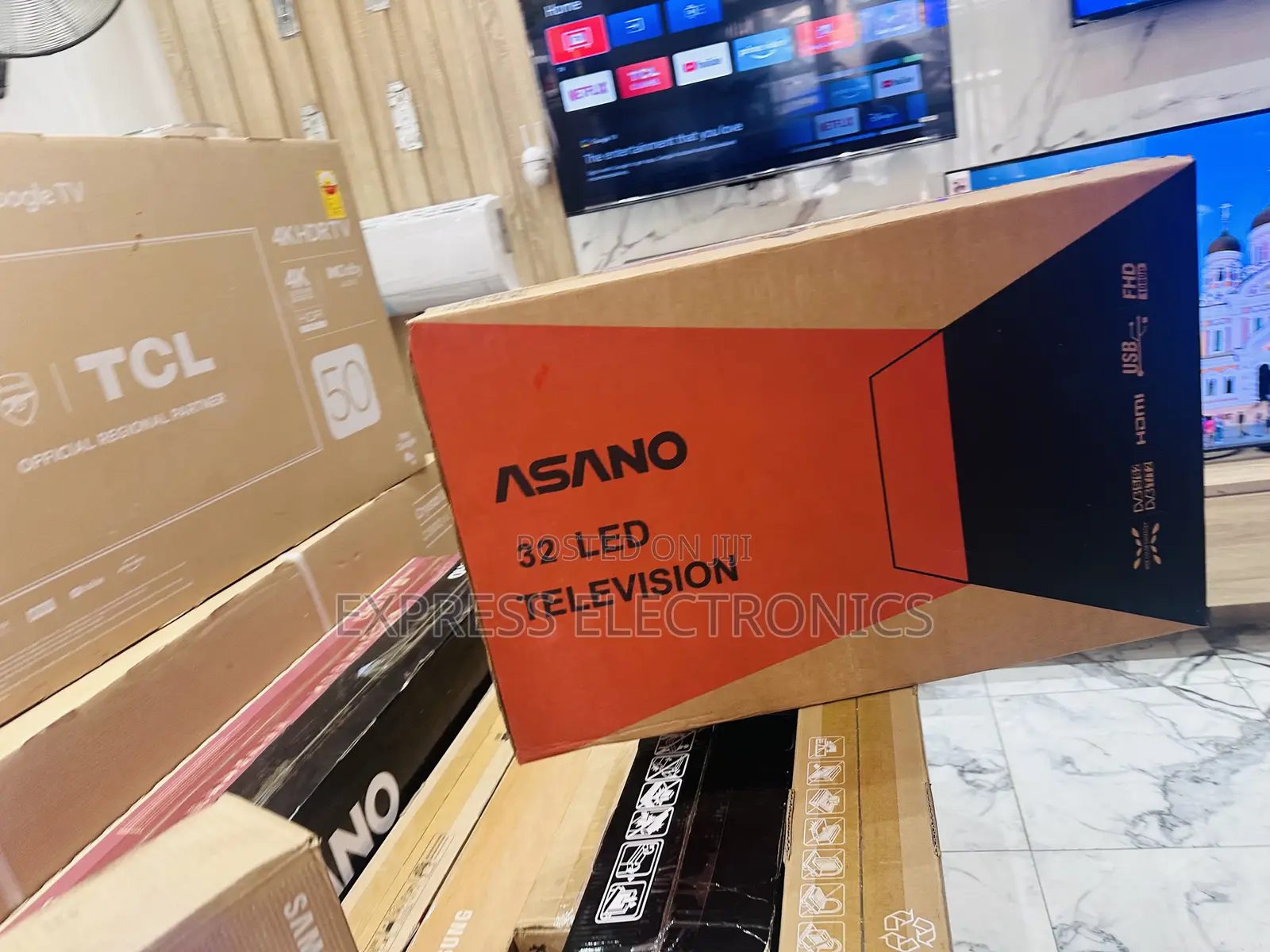Glossy Sleek FHD Satellite 32” Asano
