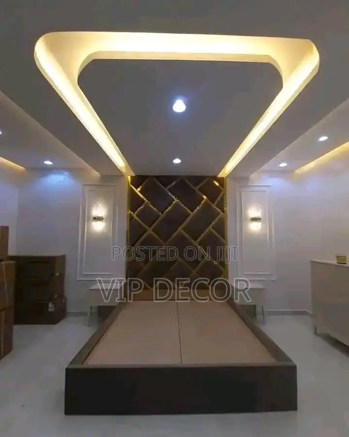 P.O.P (Vip Designs)