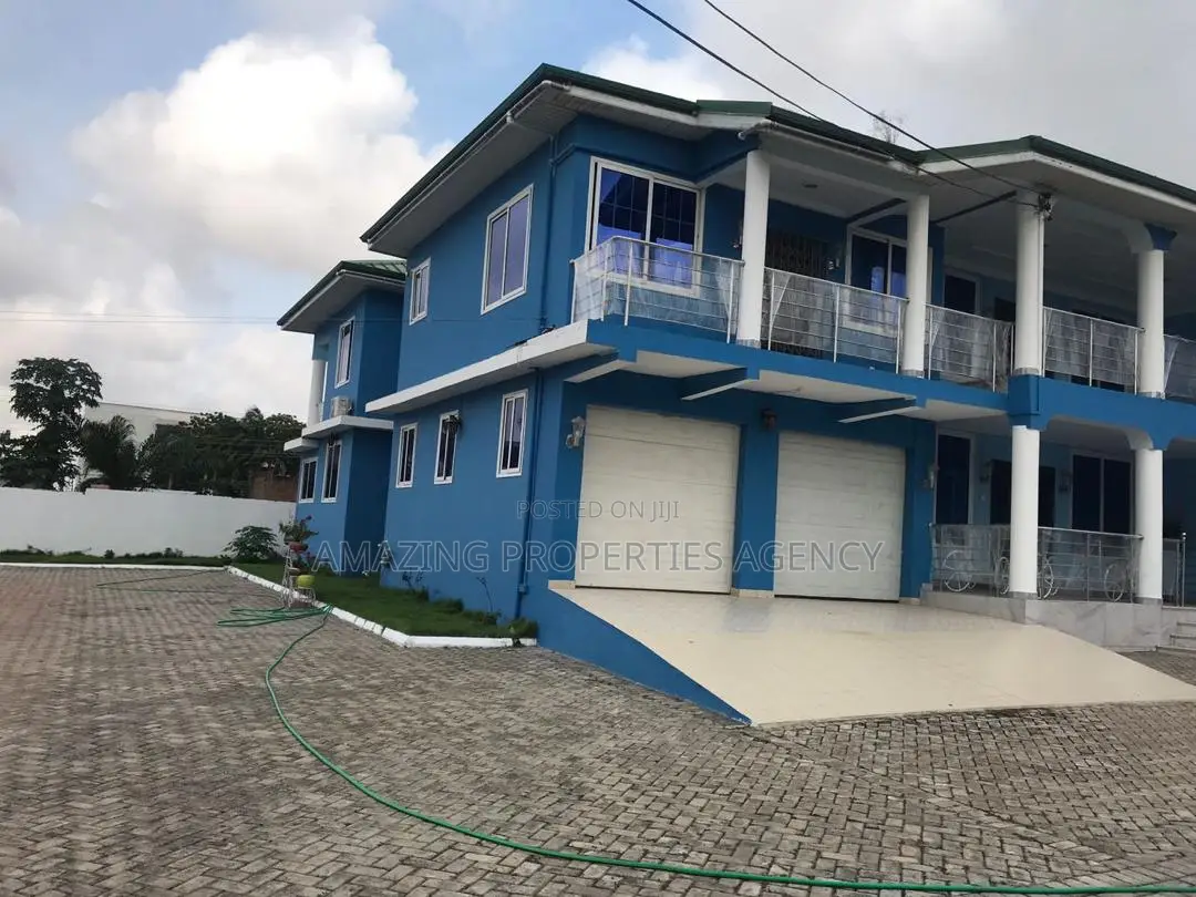 6bdrm House in East Legon for rent