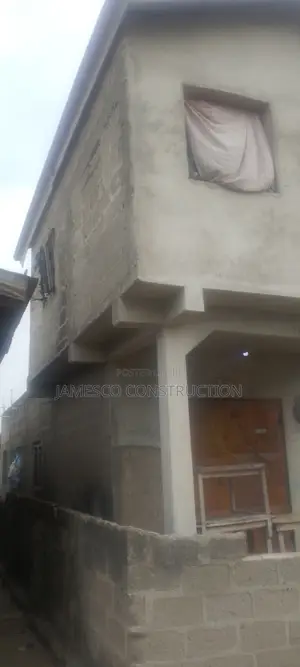 14bdrm Mansion in Jamesco Engineering, Ayensuano for sale