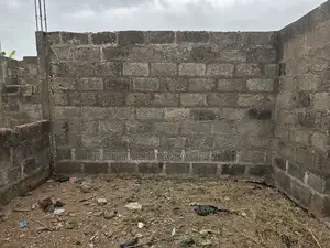 6bdrm Apartment in Fredimens Real, Atwima Nwabiagya for sale