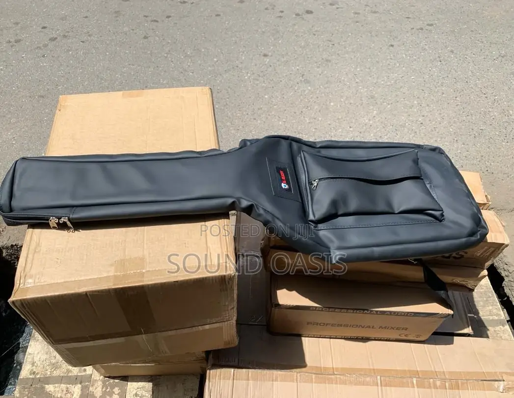 Guitar Bag for Active and Passive Bass Guitar