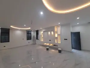 4bdrm House in Skm, East Legon for sale