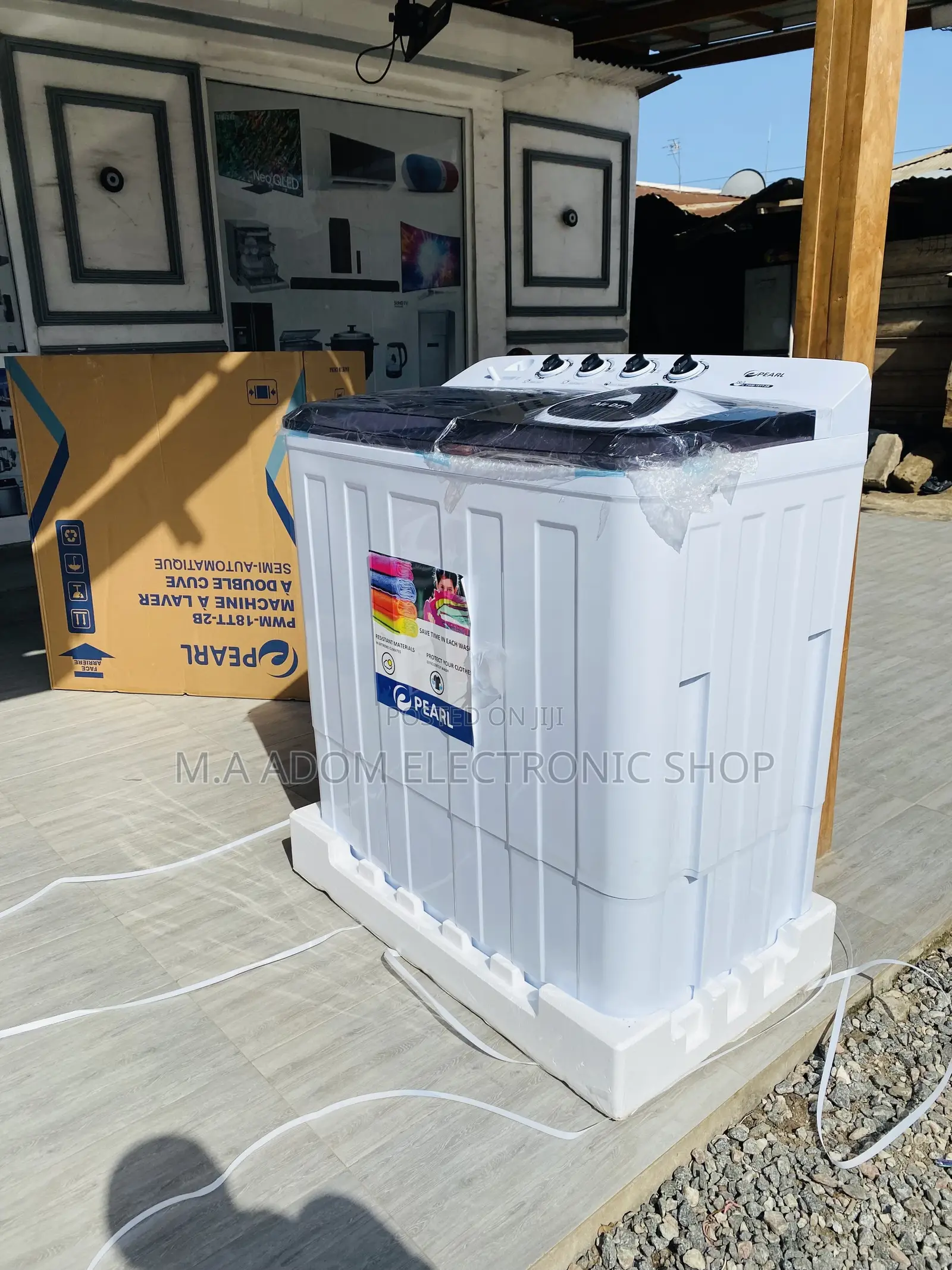 Pearl 18kg Top Load Washing Machine + Spin Dry.