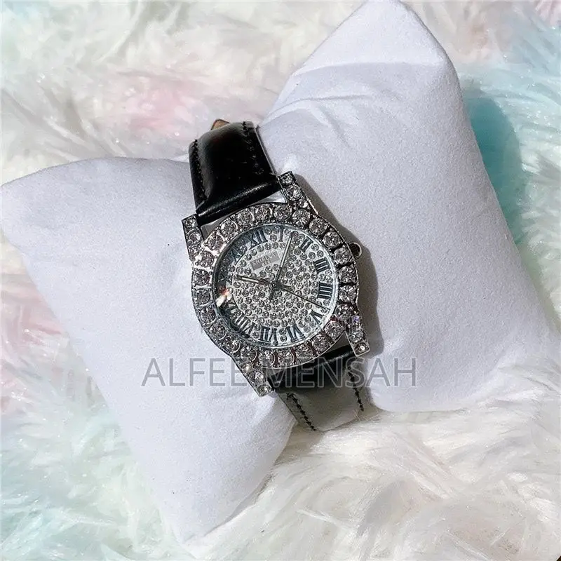 Korean Style With Starry Sky Classic Fashion Ladies Watch