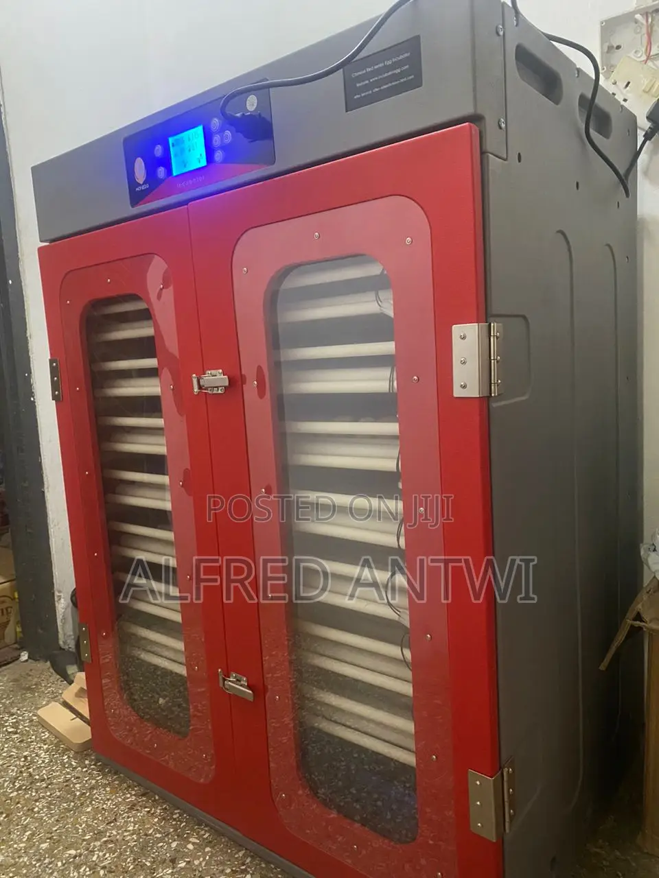 Incubator For Hatching Eggs