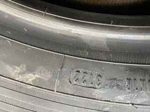 285/60r18 Goodyear Efficient Grip2