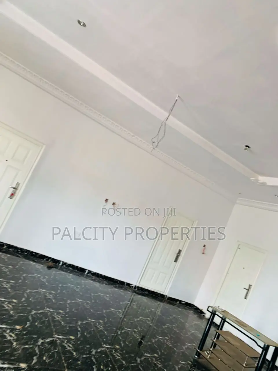 6bdrm House in Santasi Kokoben, Kumasi Metropolitan for sale