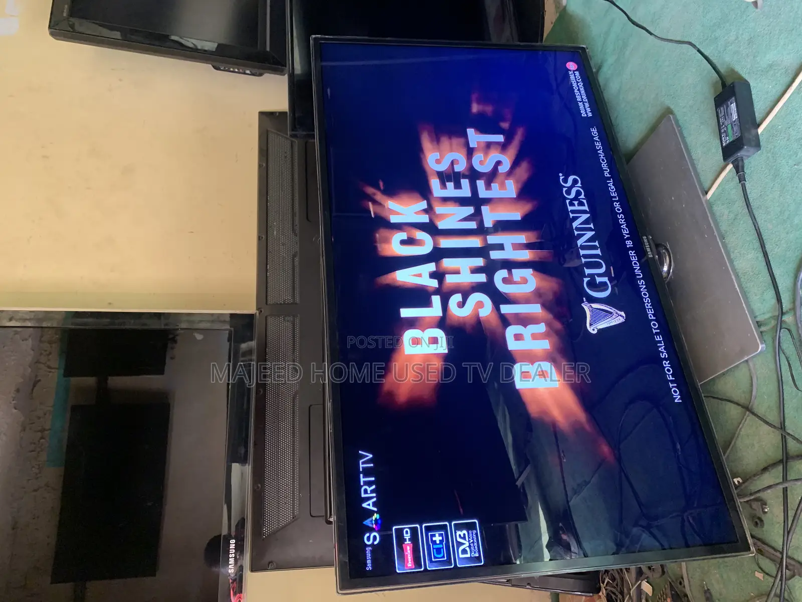 47inches Slim Led Smart Samsung Tv