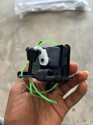 Honda Civic 2016 - 2021 Fuel Lid Actuator Gas Door Assy