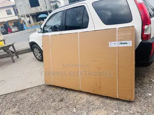 Clear Vivid View UHD Smart Glossy Samsung 750cu7000