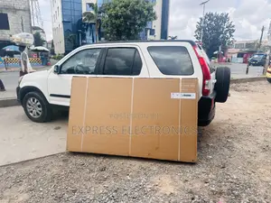 Big Screen  UHD Smart Samsung 75”Cu8000