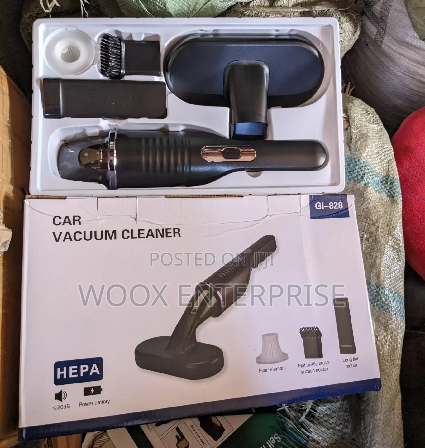 Car Vacuum Cleaner (Rechargeable)