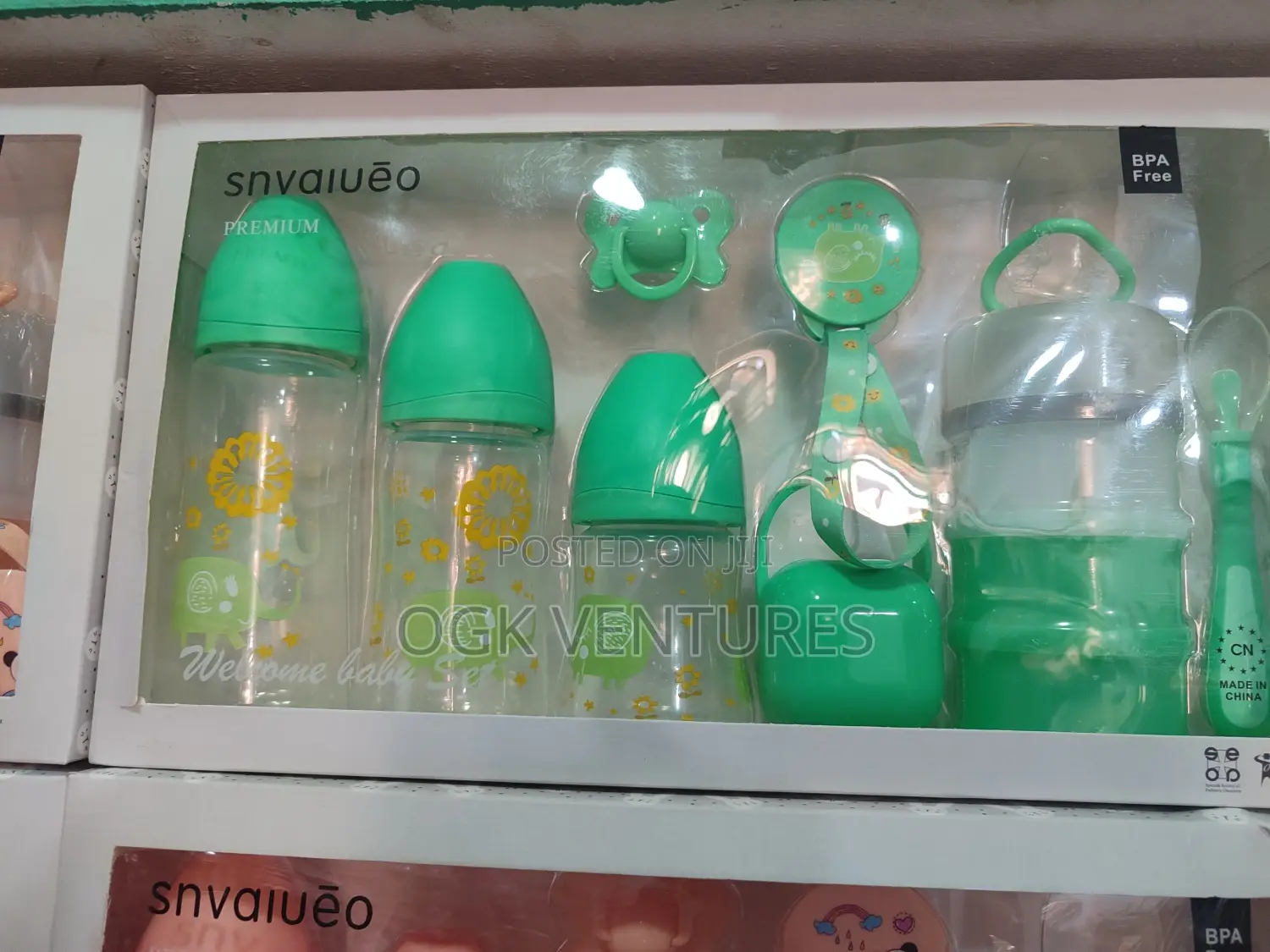 Feeding Bottles Set