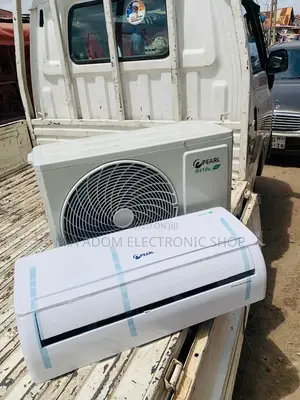 Super Chilling Pearl 1.5hp Split Type Air Conditioner.