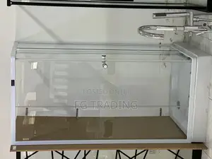 Frosted Bathroom Glass - Shower Cubicle - Plain Glass Room