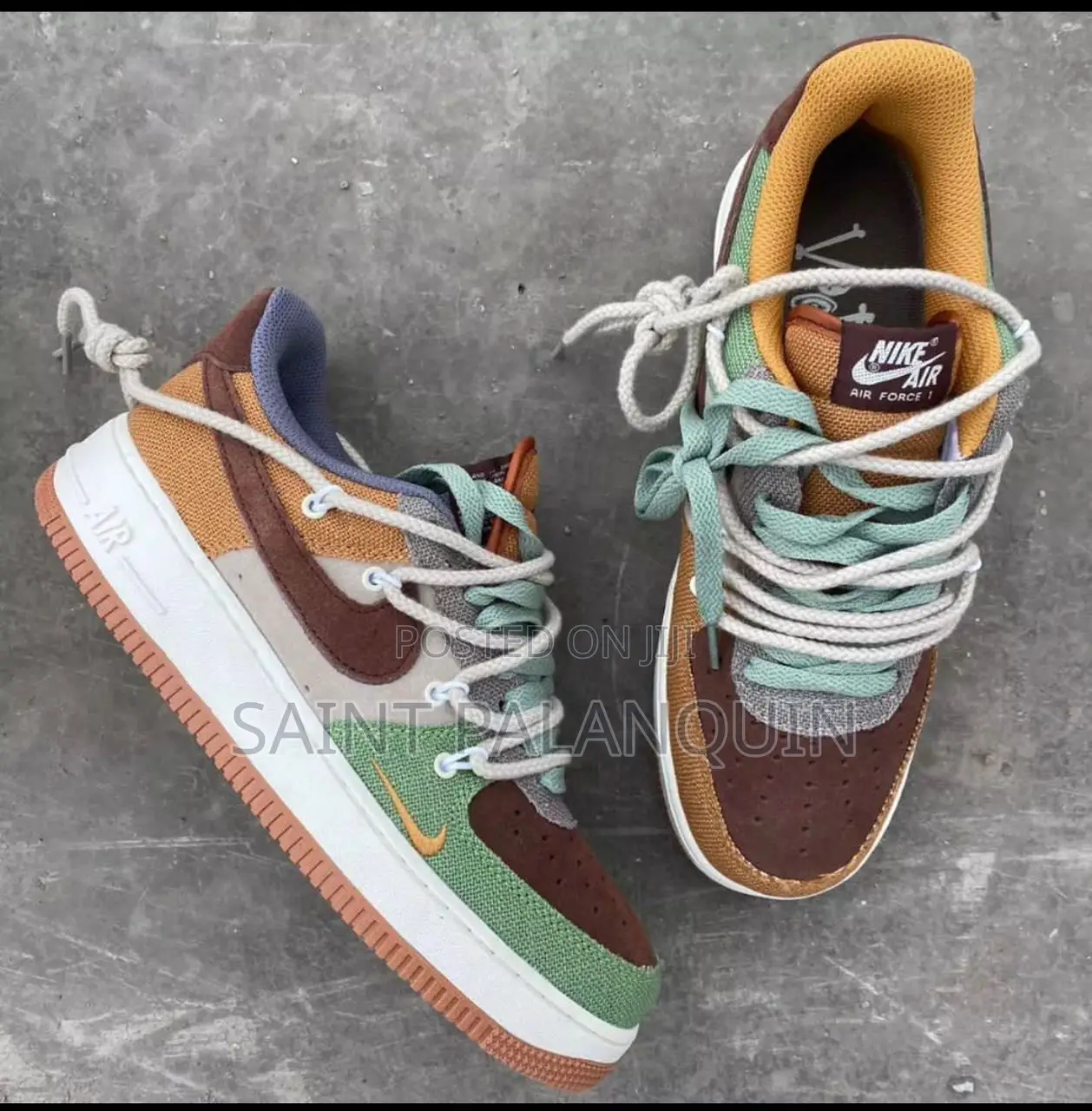 Nike Air Force Sneaker