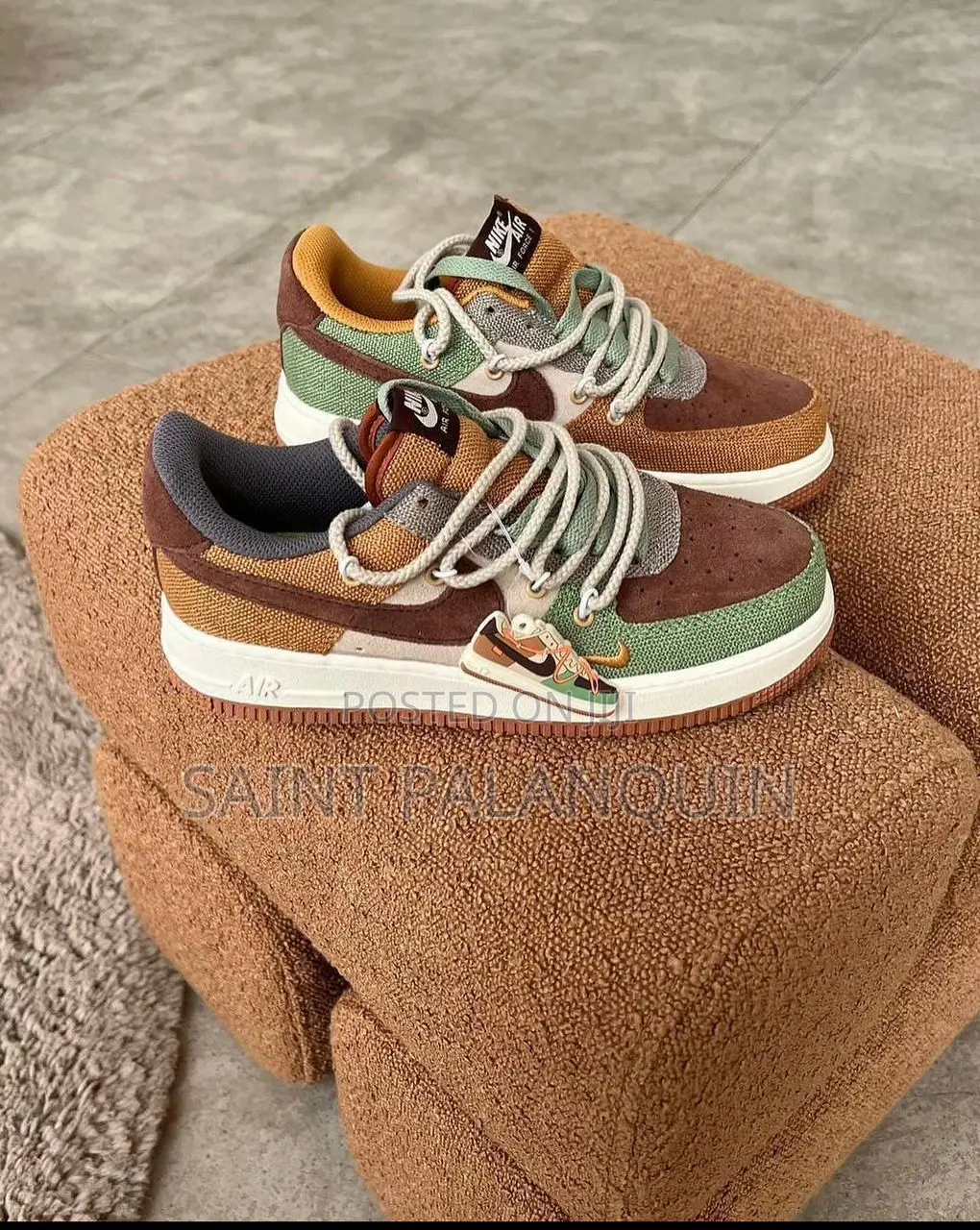 Nike Air Force Sneaker
