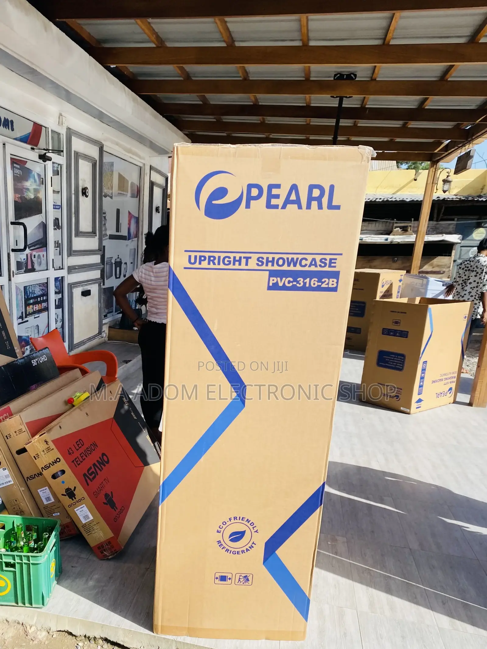 Durable Pearl PVC-316 Single Door Display Fridge.