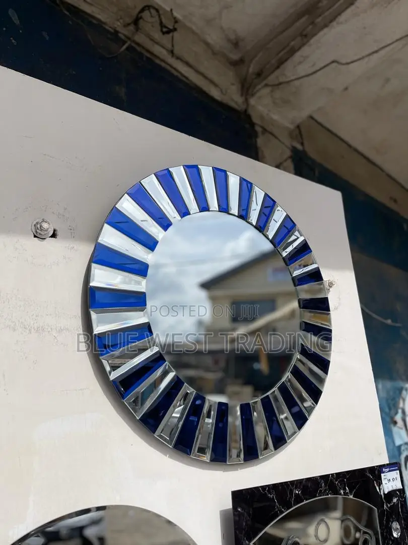 Stylish and Decorative Mirror