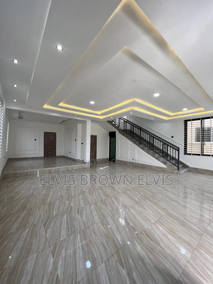 4bdrm House in East Legon Hills, Ashaley Botwe for sale