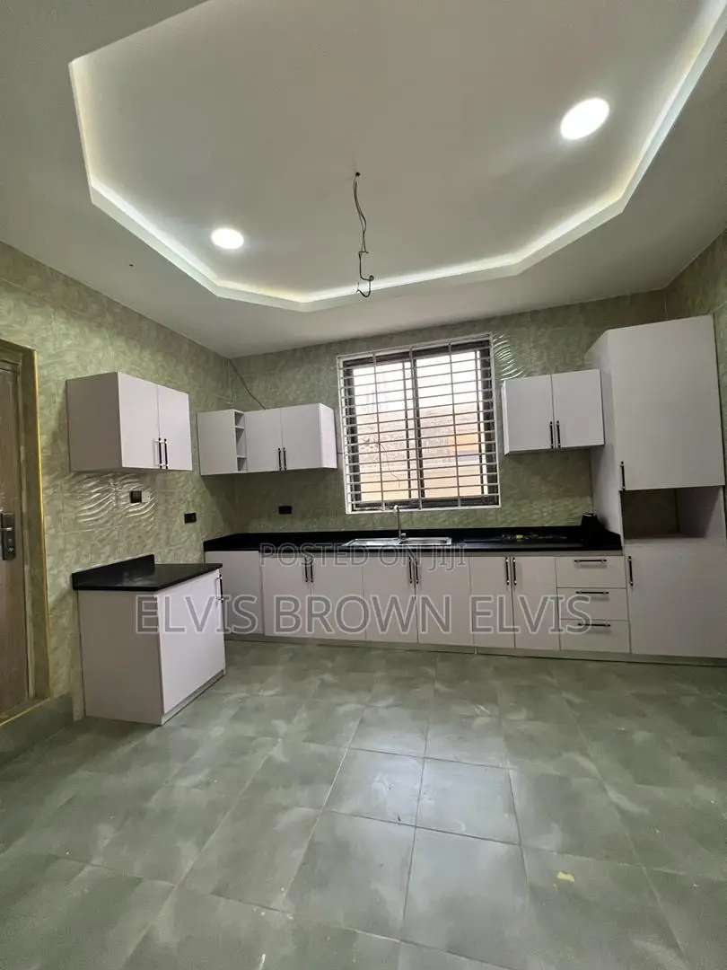 4bdrm House in East Legon Hills, Ashaley Botwe for sale