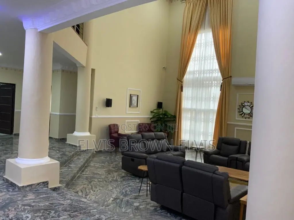 Furnished 5bdrm Duplex in Ajiriganor, Adjiriganor for rent