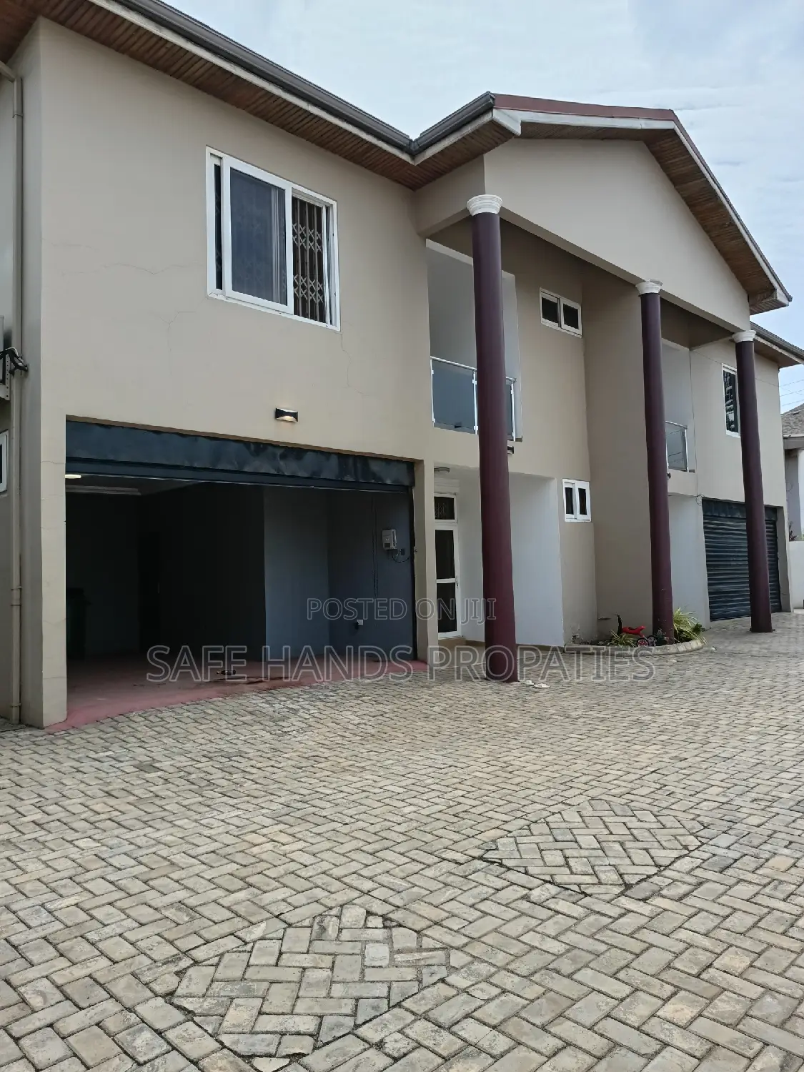 Three Bedroom Executive Apartment for Rent