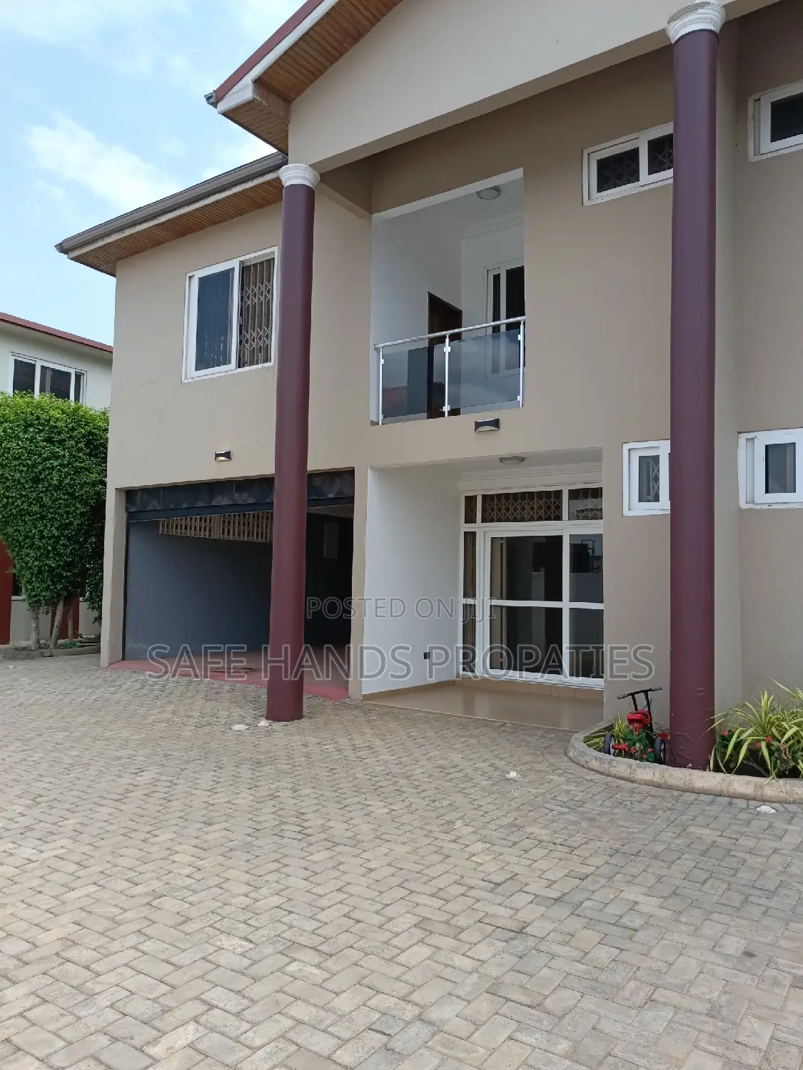 Three Bedroom Executive Apartment for Rent