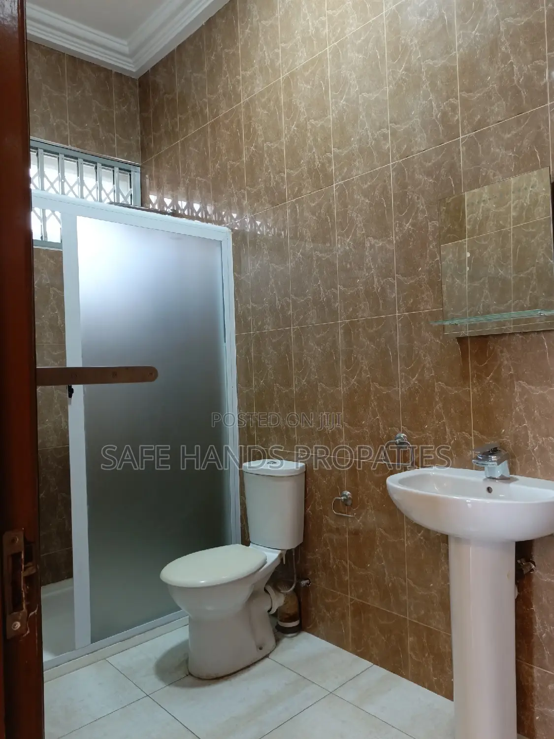 Three Bedroom Executive Apartment for Rent