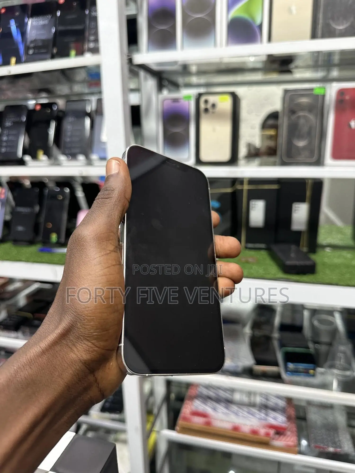 New Apple iPhone 12 Pro Max 128 GB White