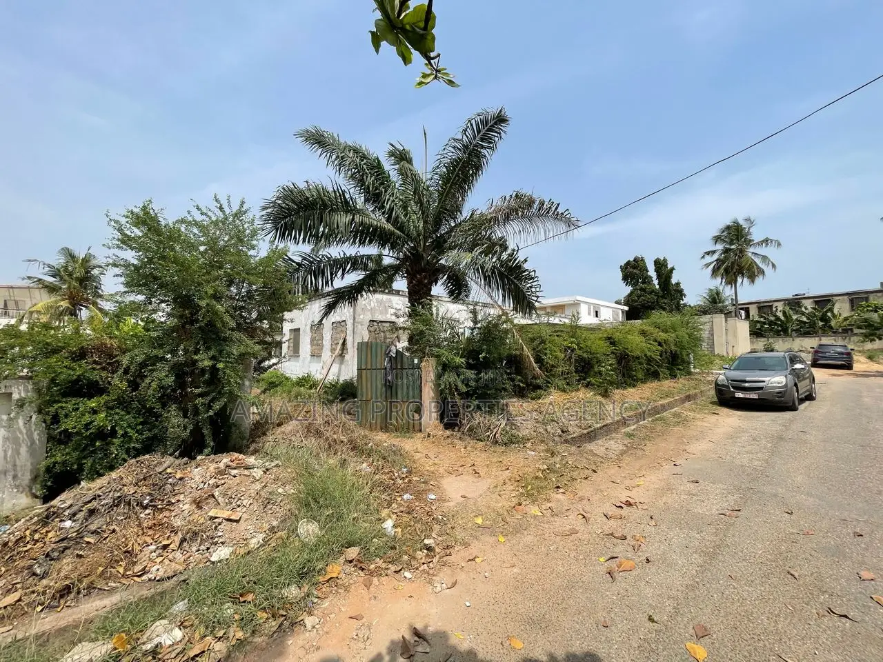 2 Plots of Land for Sale at Labone